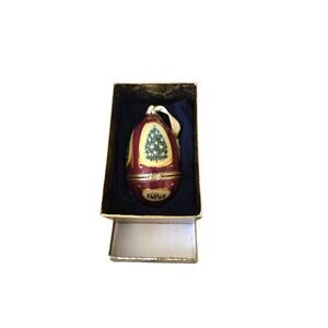 Vintage Valerie Hill Trinket Box Christmas Ornament Musical Silent Night